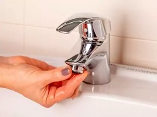 Remove a Flow Restrictor From a Bathroom Faucet