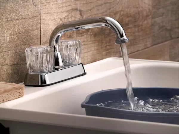 What is a Good Water Flow Rate for a Laundry Sink Faucet